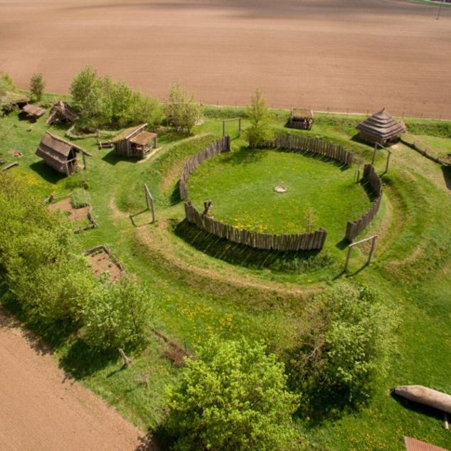 Kurz štípání – Kurzy v Archeoparku Všestary – obrázek 23 z 23
