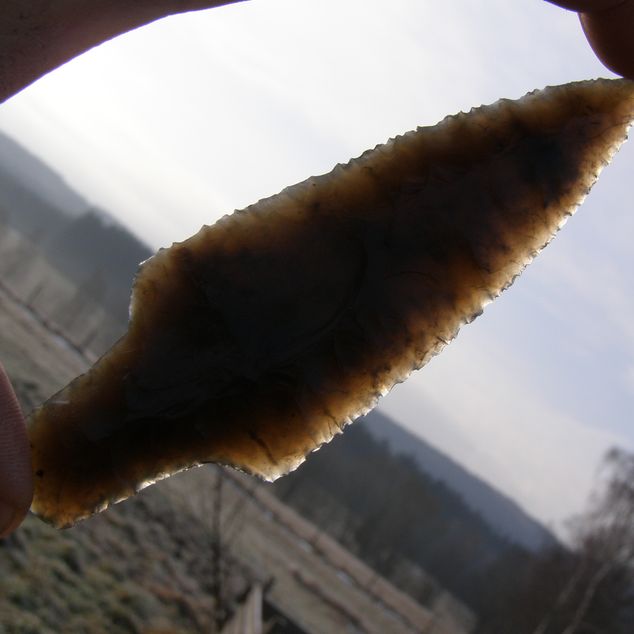 Pazourkový nůž – Dýka z Vlíněvsi – obrázek 4 z 6