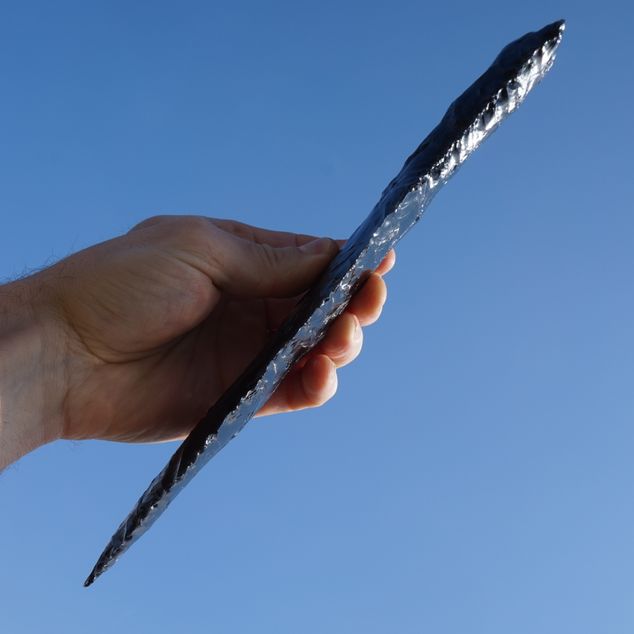 Pazourkový nůž – Obsidiánová dýka – obrázek 4 z 6