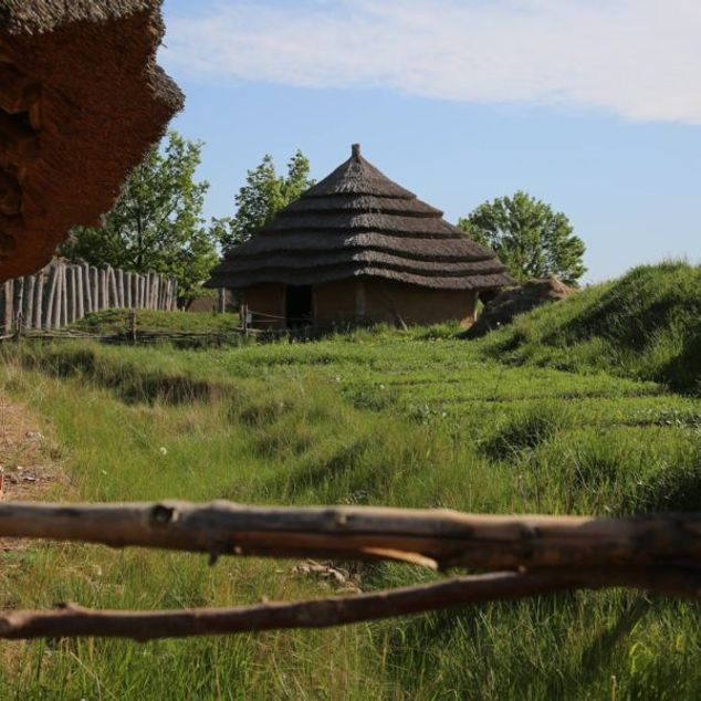 Kurz štípání – Kurzy v Archeoparku Všestary – obrázek 21 z 23
