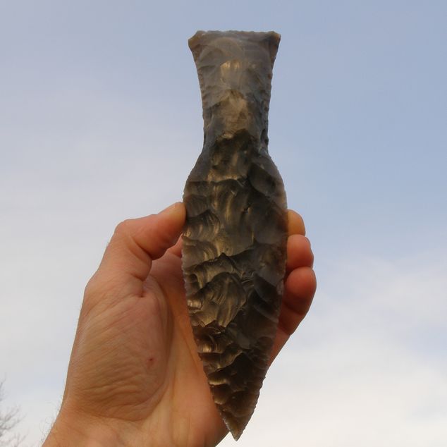 Pazourkový nůž – Dýka z Litoměřic – obrázek 2 z 6